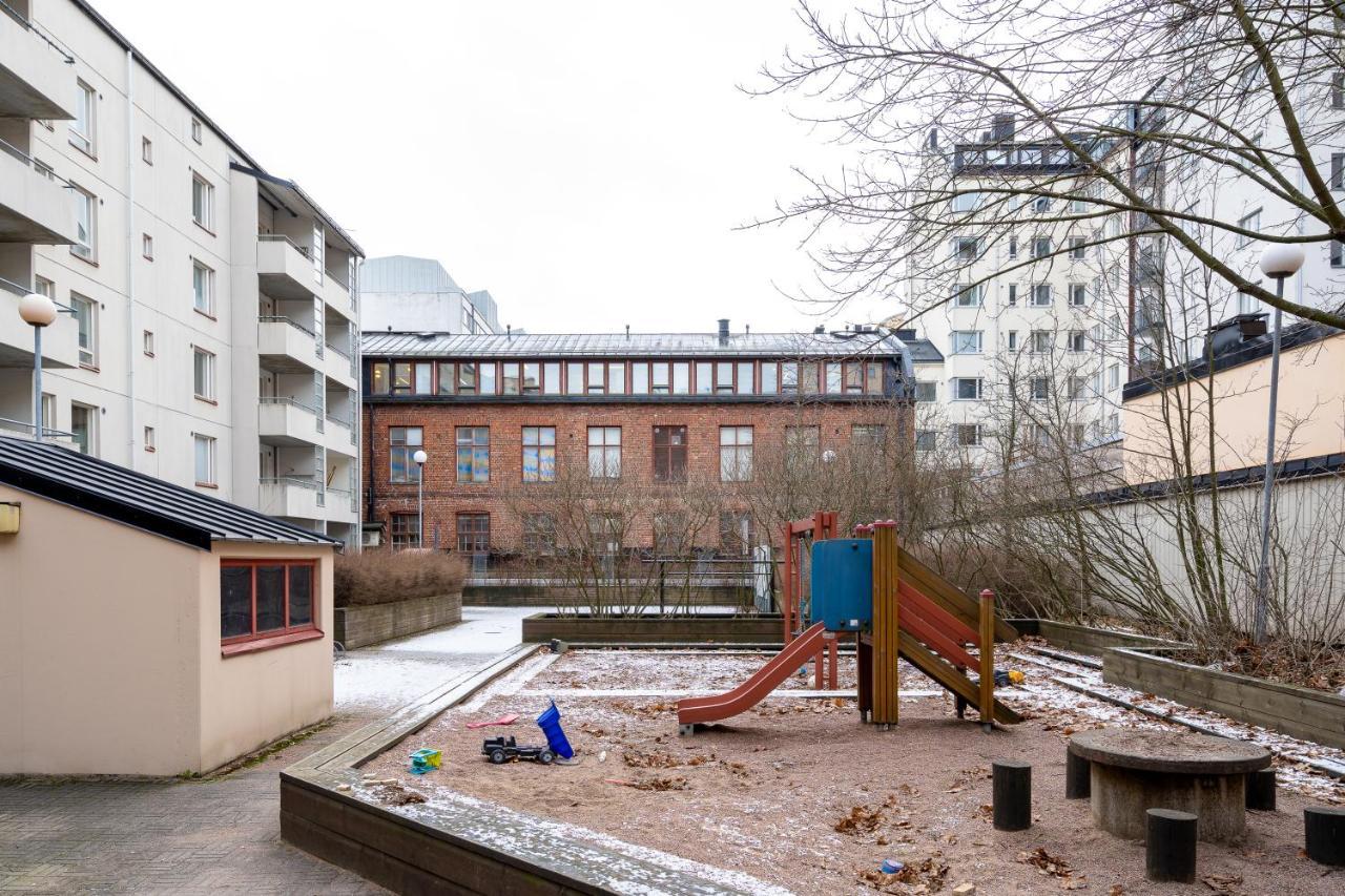 Hiisi Homes Helsinki Soernaeinen Helsínquia Exterior foto