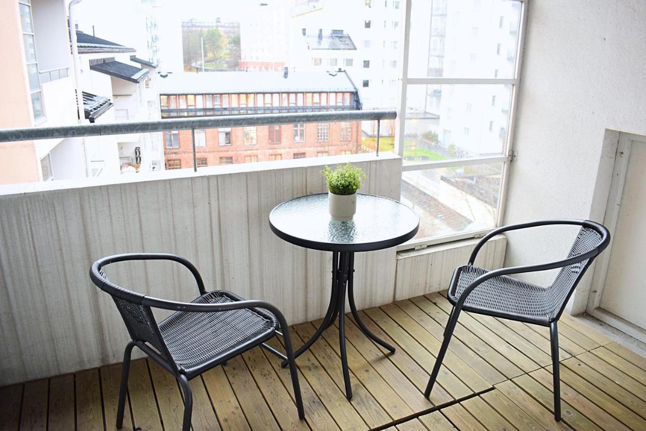 Hiisi Homes Helsinki Soernaeinen Helsínquia Exterior foto